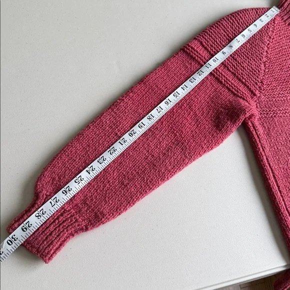 Hand-Knit Wool Sweater Raspberry Pink - Picture 13 of 14